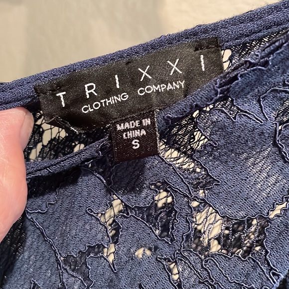 COPY - NWT PRECIOUS COLD SHOULDER DRESS - Picture 4 of 5